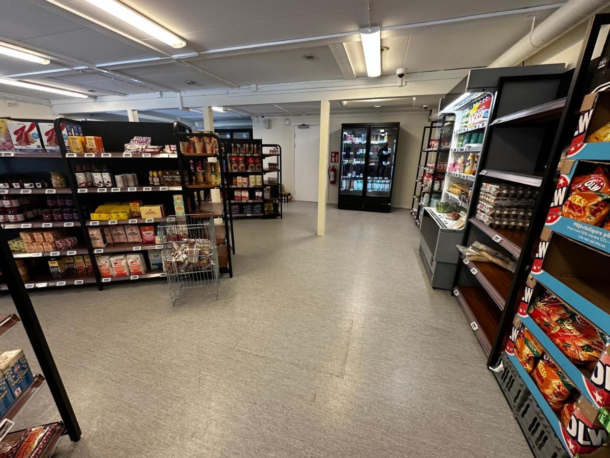 Ljungaverk Takvaning Med Ekgolv Och Badkar Naera Aelven Exterior foto